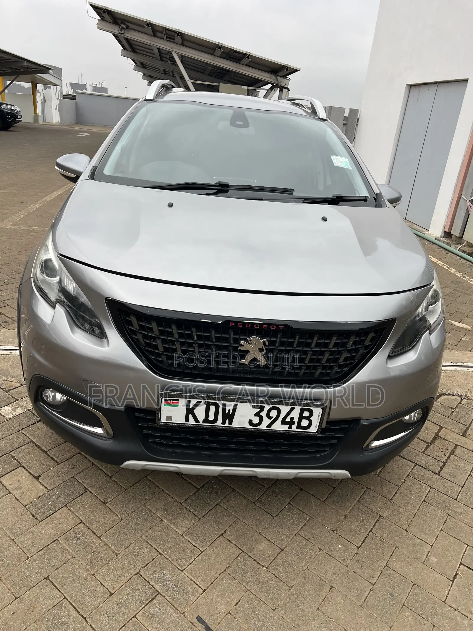 Peugeot 2008 2019 Gray