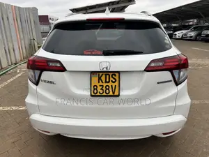 Honda Vezel 2019 White