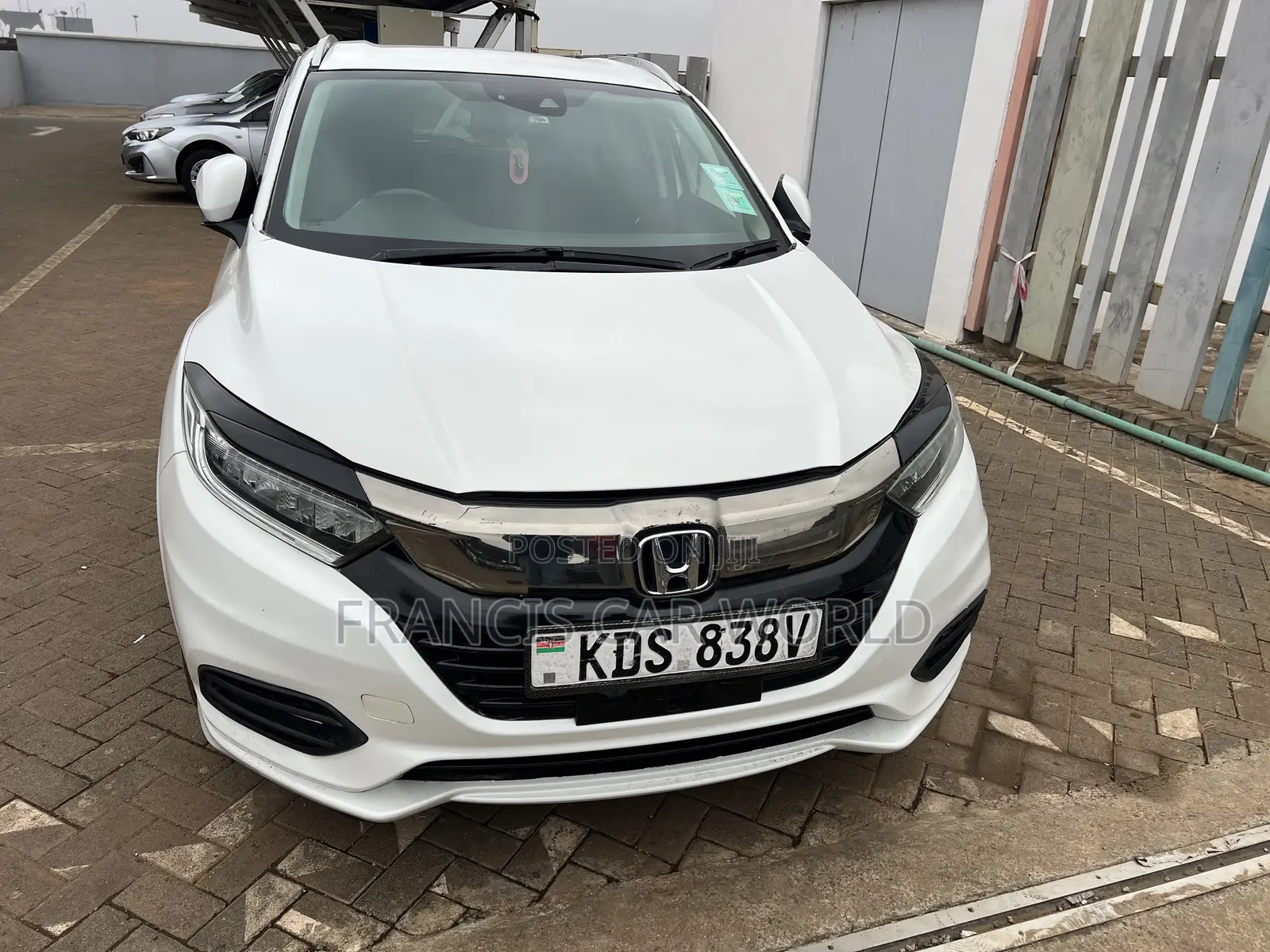 Honda Vezel 2019 White
