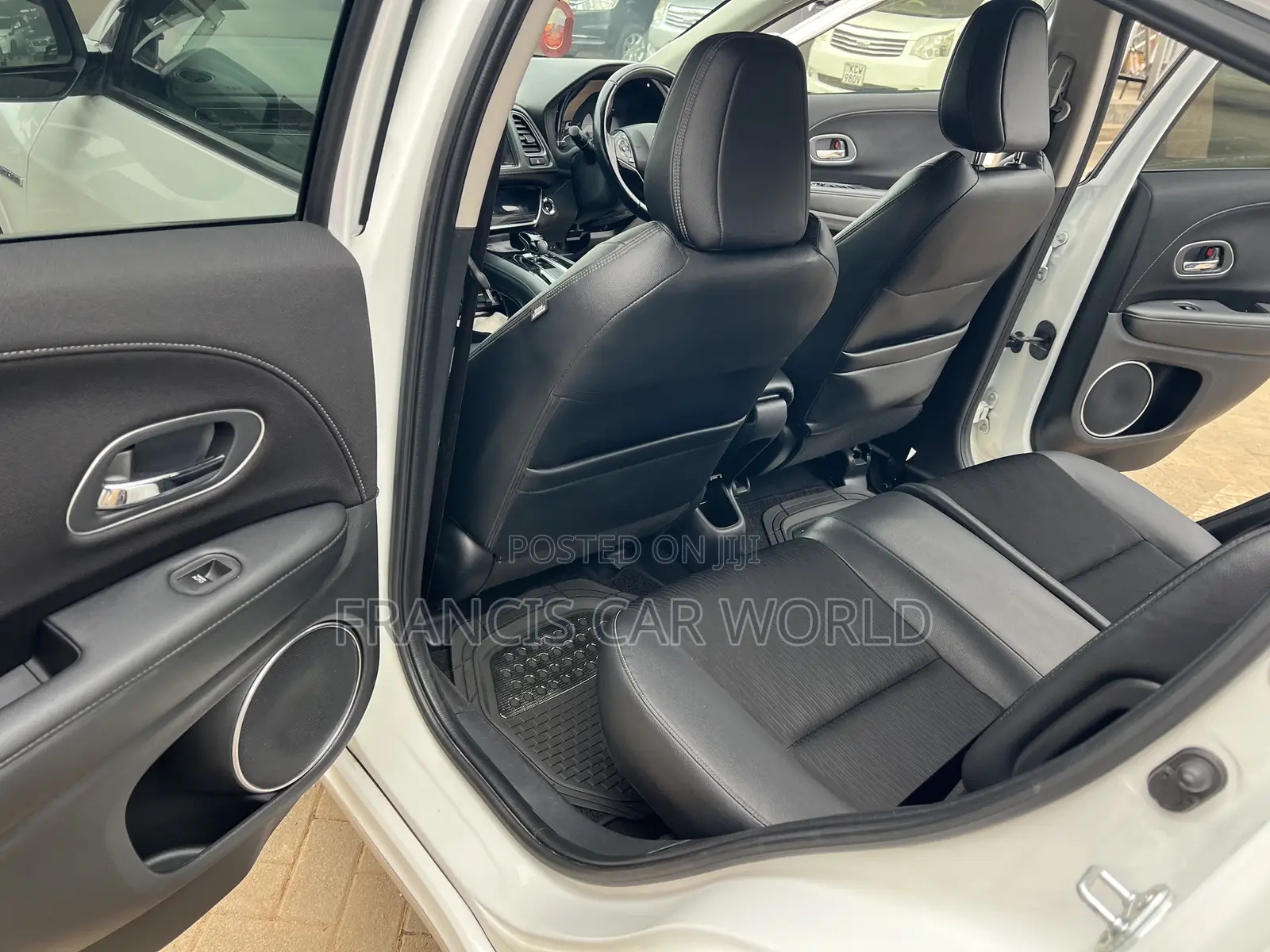 Honda Vezel 2019 White