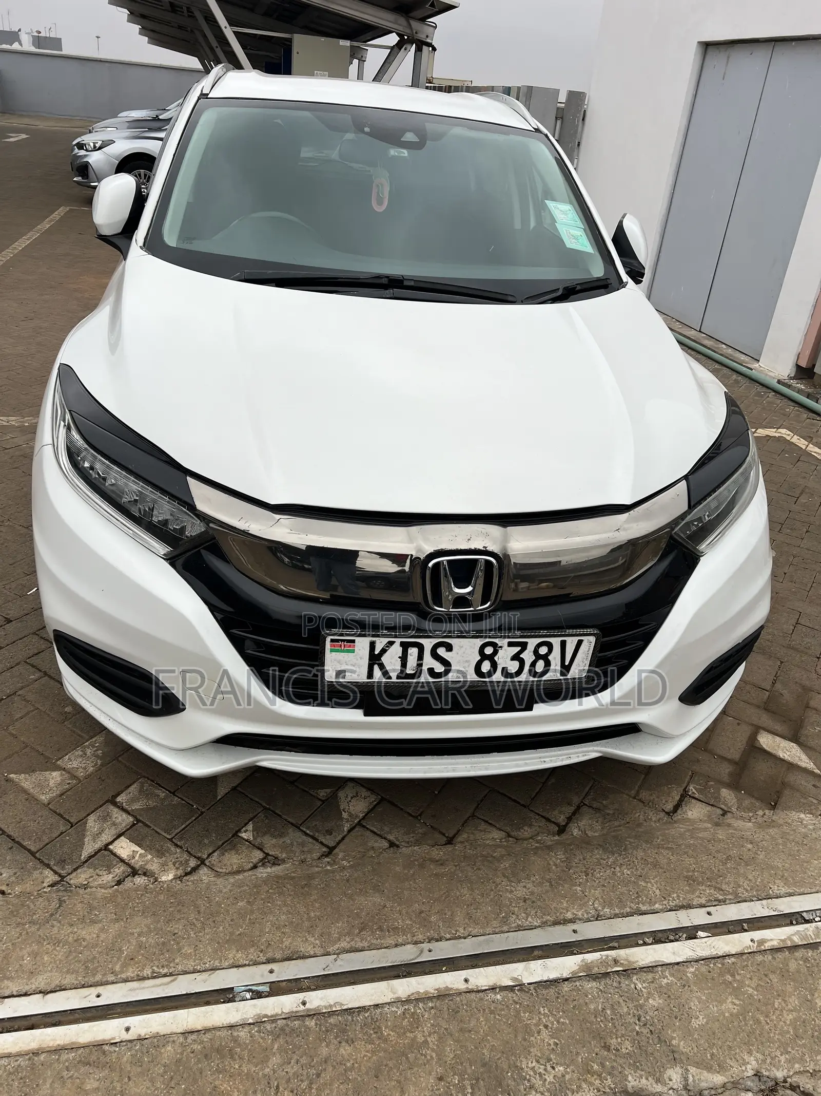Honda Vezel 2019 White