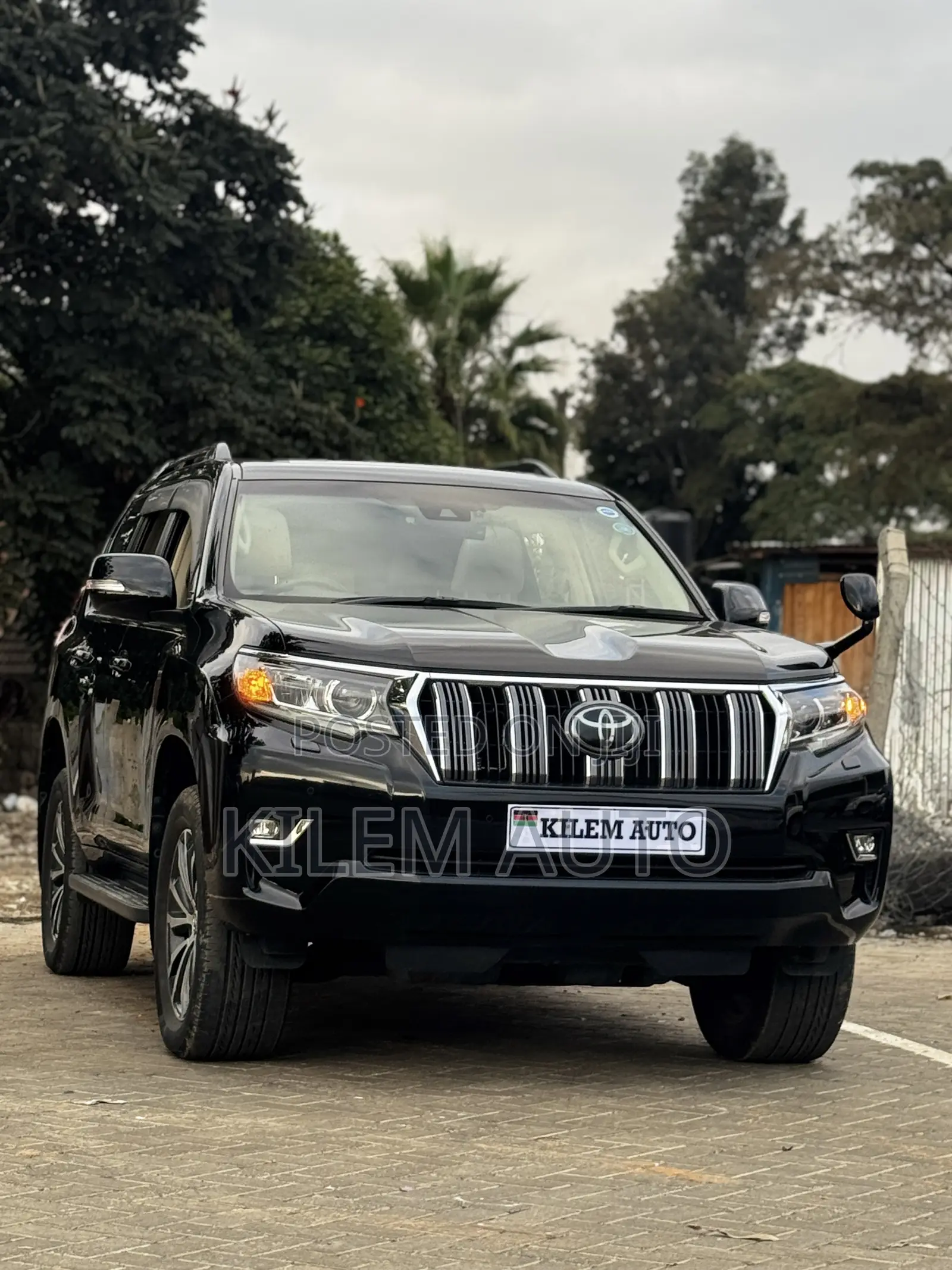 Toyota Land Cruiser Prado 2.8 2020 Black
