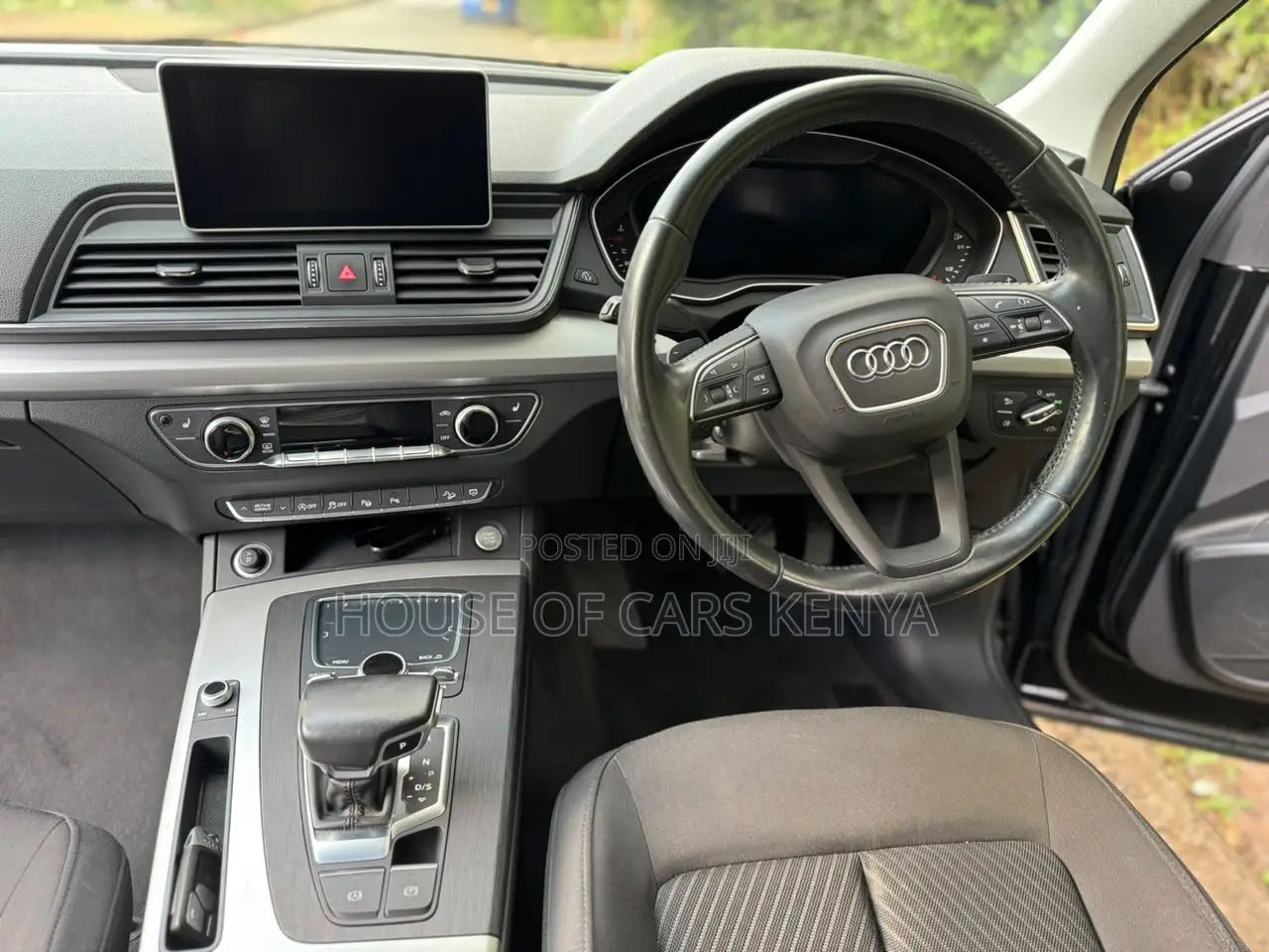 Audi Q5 2.0T Premium AWD quattro 2019 Black