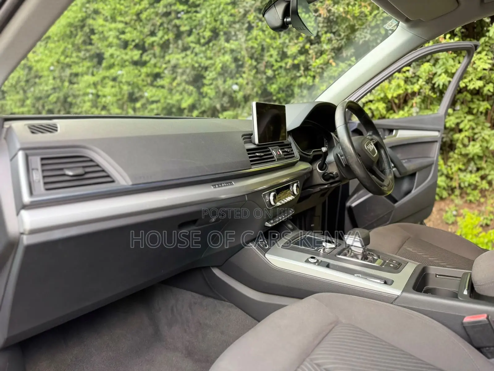 Audi Q5 2.0T Premium AWD quattro 2019 Black