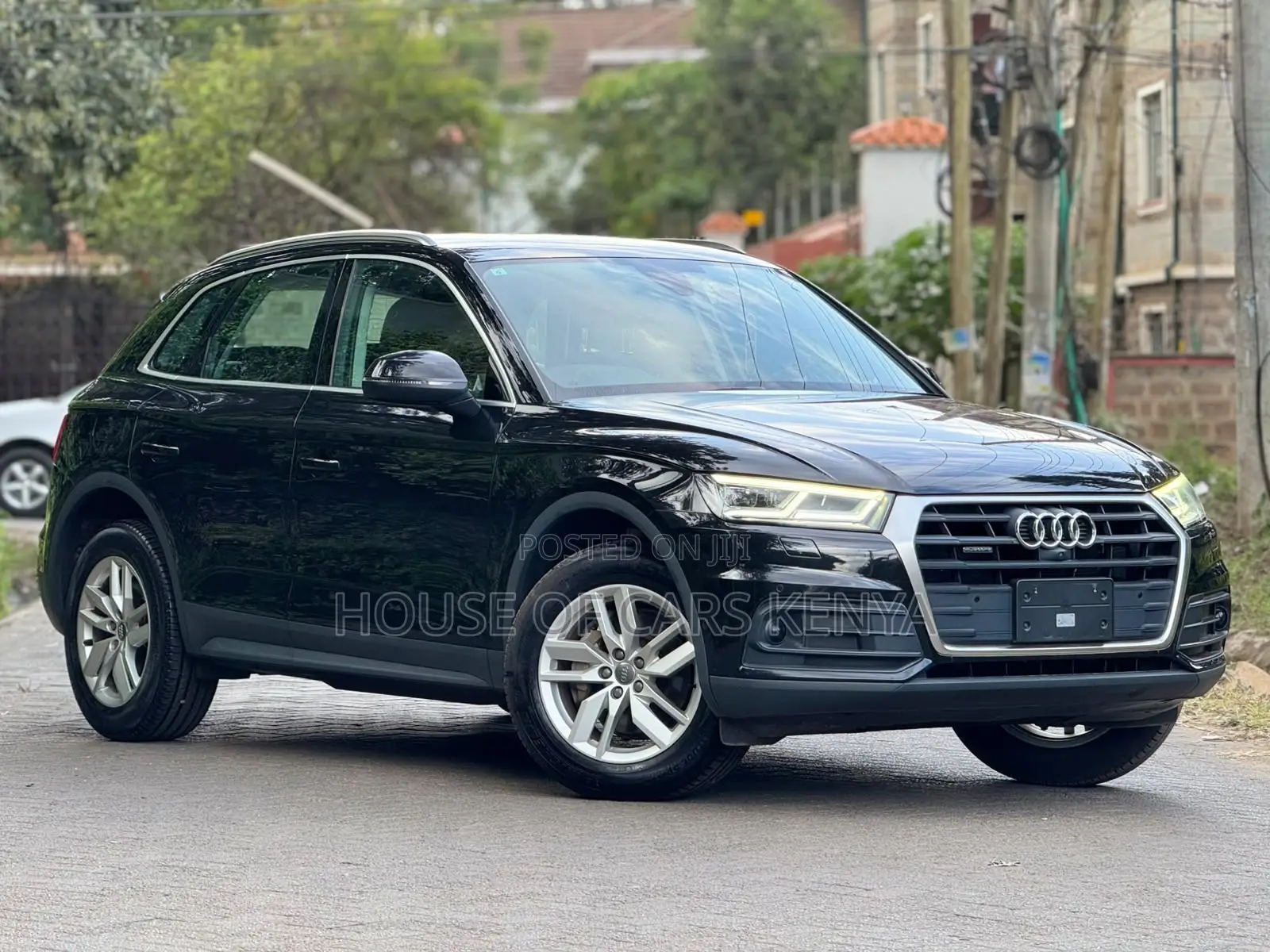 Audi Q5 2.0T Premium AWD quattro 2019 Black