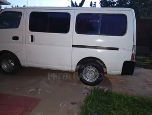 Nissan Caravan (Urvan) 2006 White