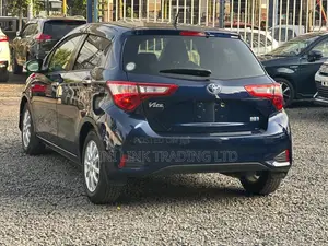 Toyota Vitz 1.5 FWD Hybrid 5dr 2019 Blue