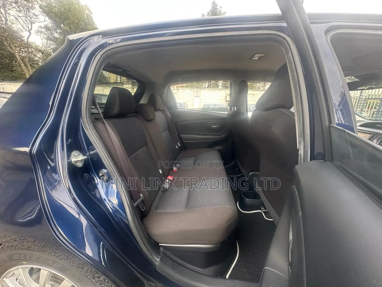 Toyota Vitz 1.5 FWD Hybrid 5dr 2019 Blue