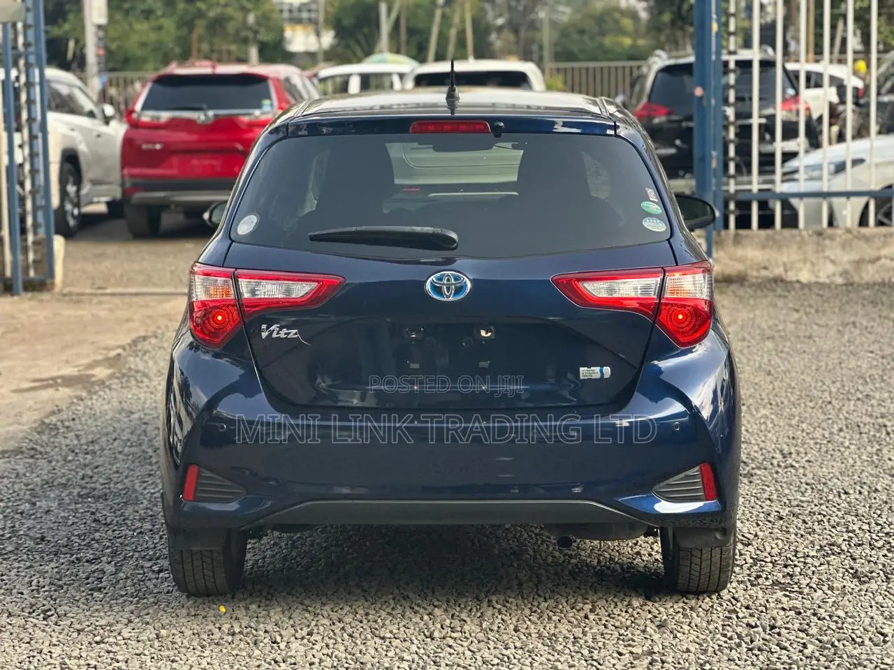 Toyota Vitz 1.5 FWD Hybrid 5dr 2019 Blue