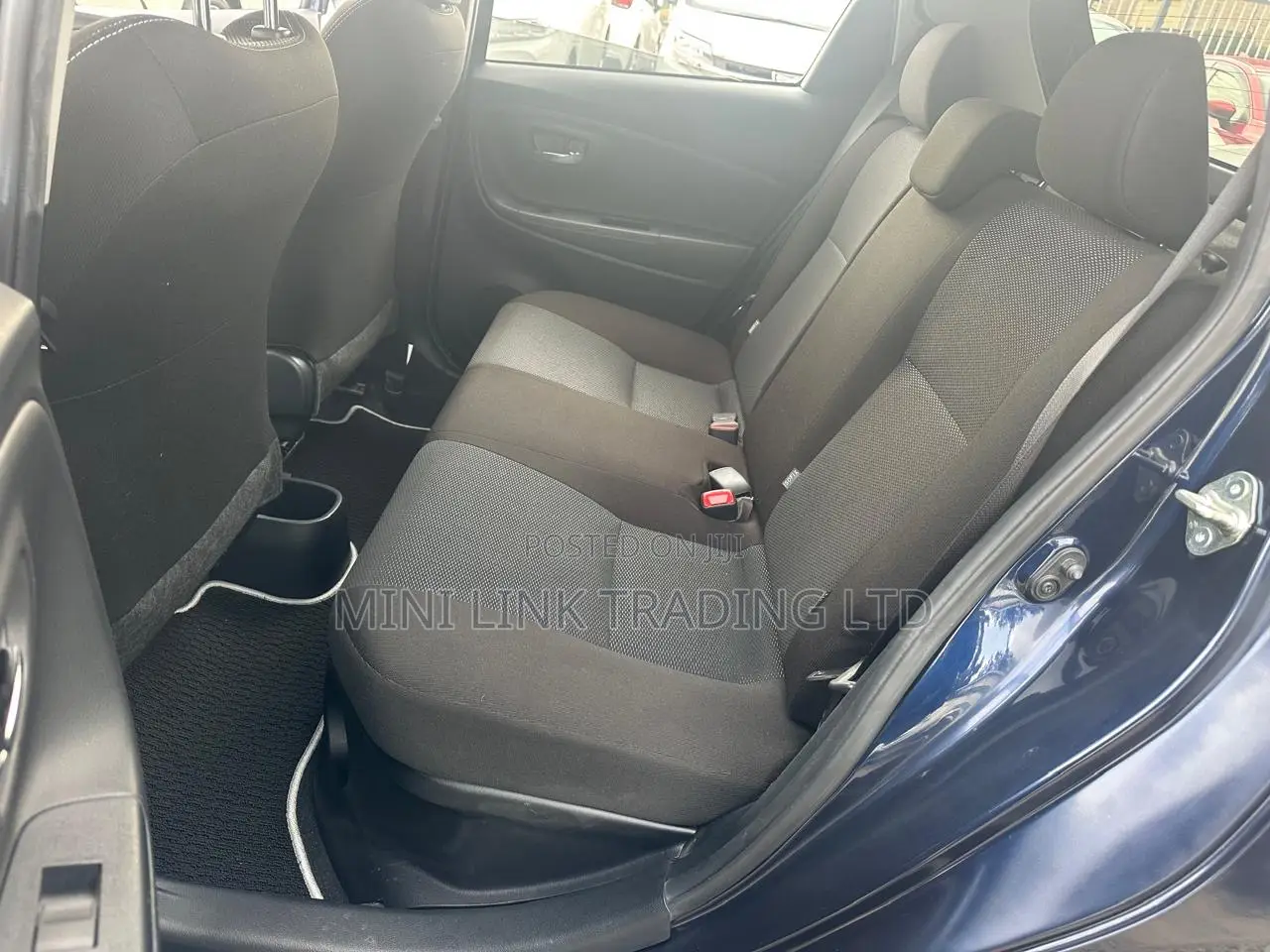 Toyota Vitz 1.5 FWD Hybrid 5dr 2019 Blue