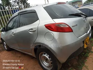 Mazda Demio 2013 Silver