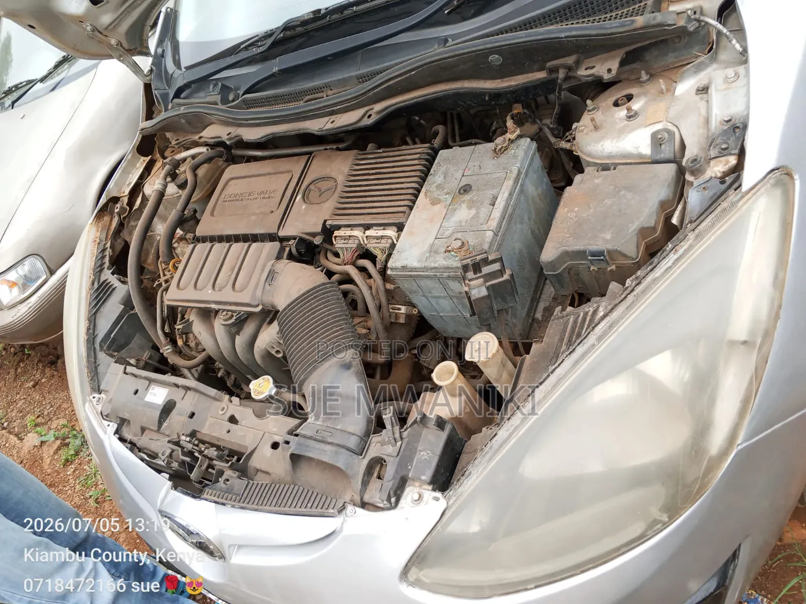 Mazda Demio 2013 Silver