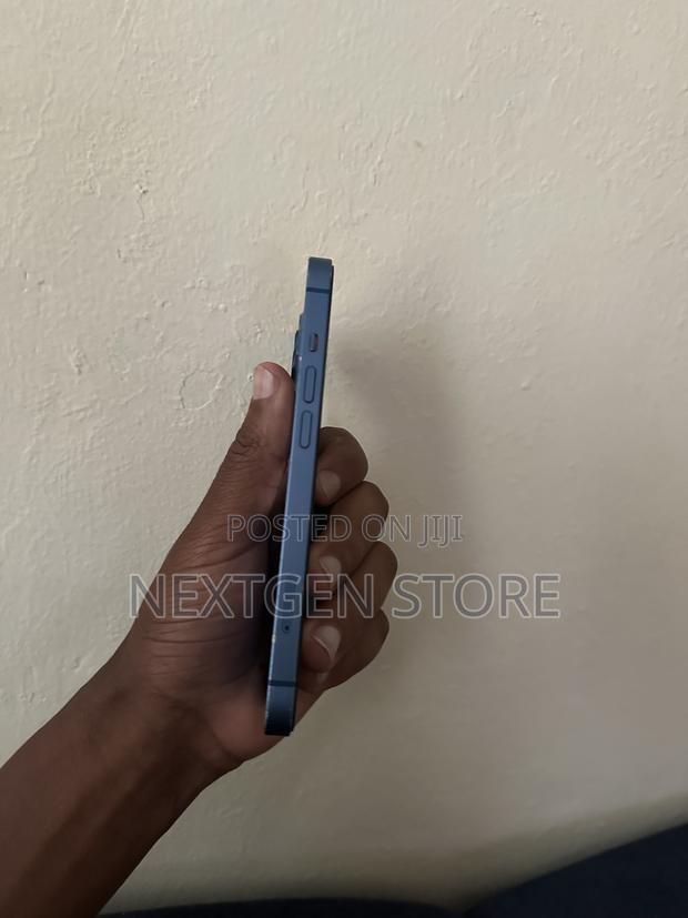 Apple iPhone 13 128 GB Blue - thumbnail 3