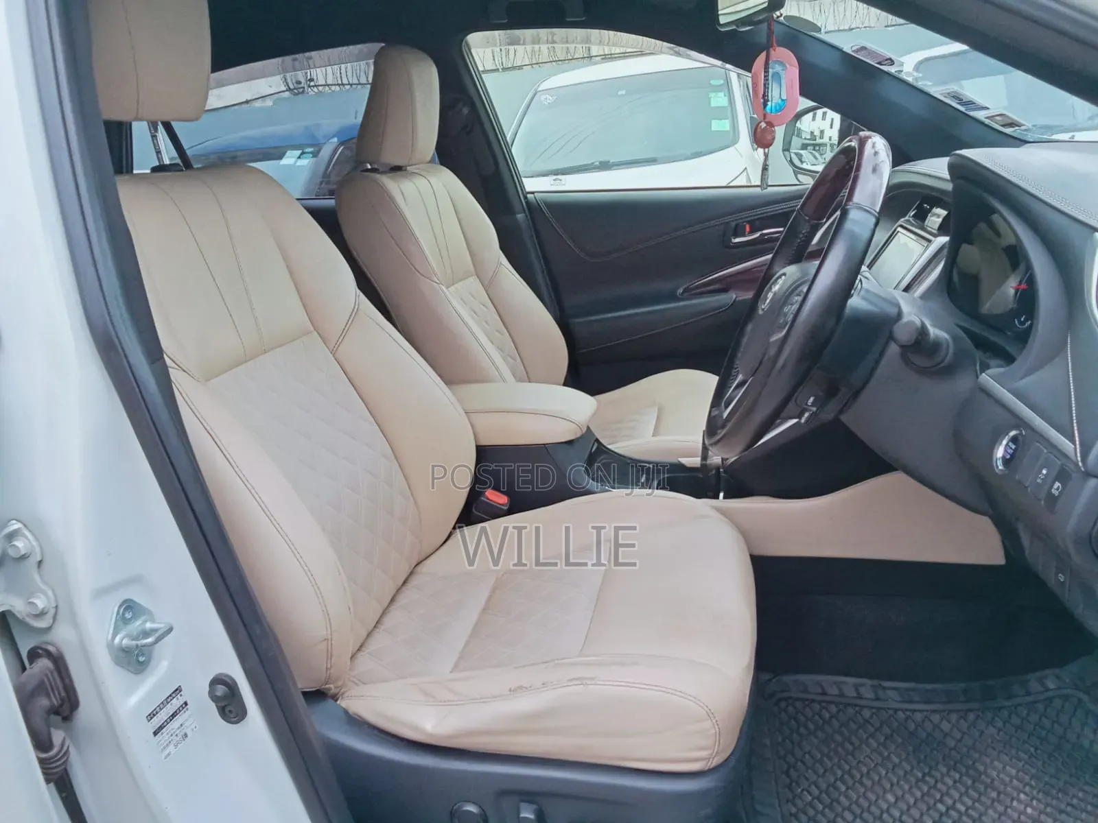 Toyota Harrier 2014 White