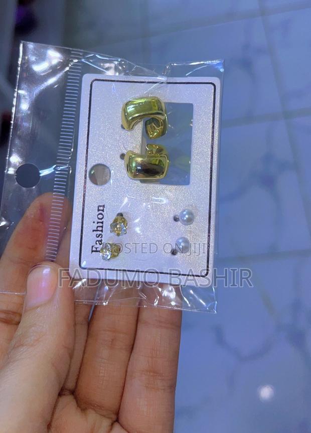 ⁠Beautiful 3-in-1 Gold and Pearl Earrings Set⁠