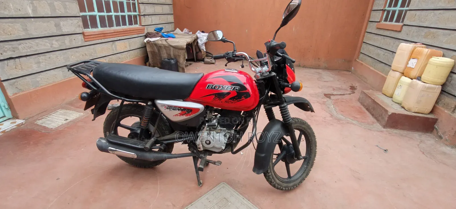 Bajaj Boxer 2025 Red