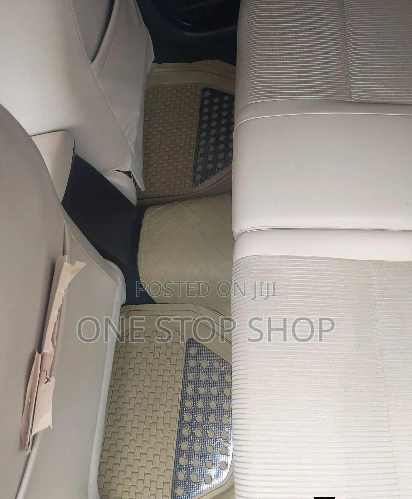 Durable Baije Rubber Construction Nonslip Mats With Silver Footplate