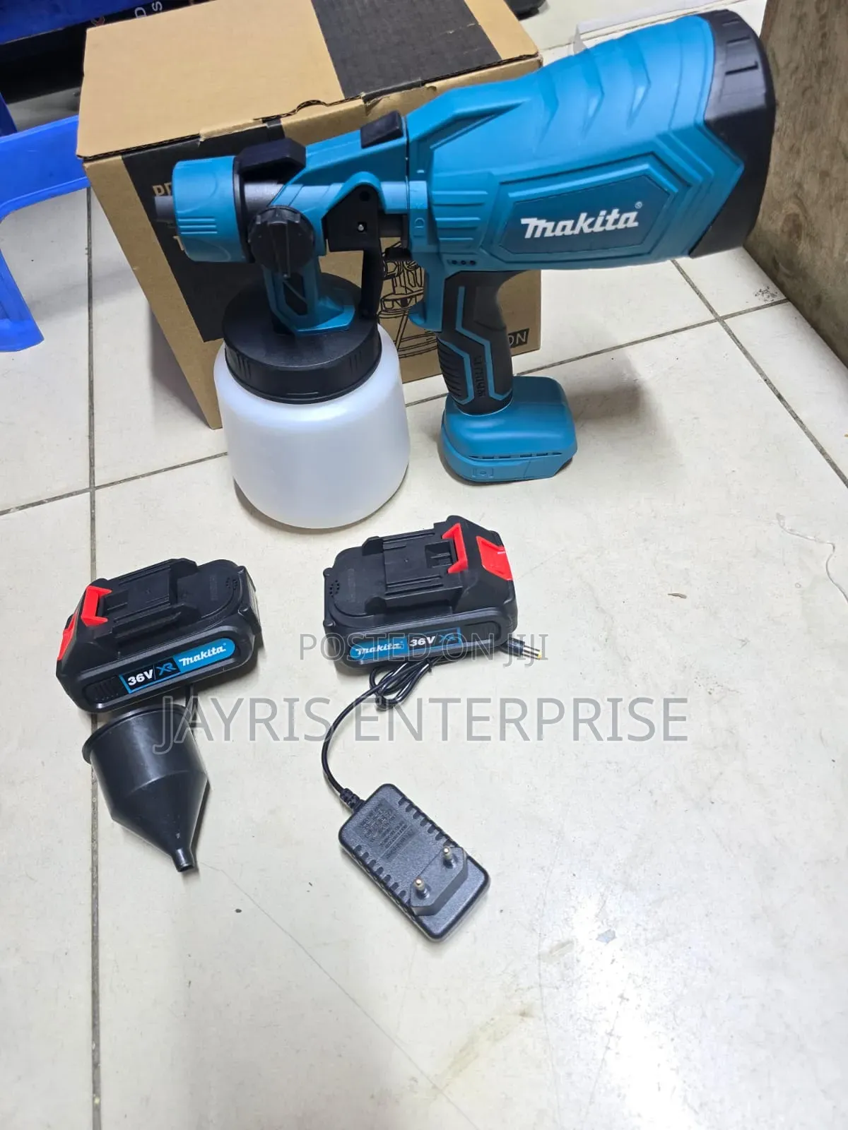 Makita Cordless Spray Gun 40v 2 Batteries