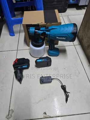 Makita Cordless Spray Gun 40v 2 Batteries **