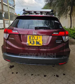 Honda Vezel 2014 Maroon