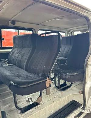 Toyota HiAce 2016 White