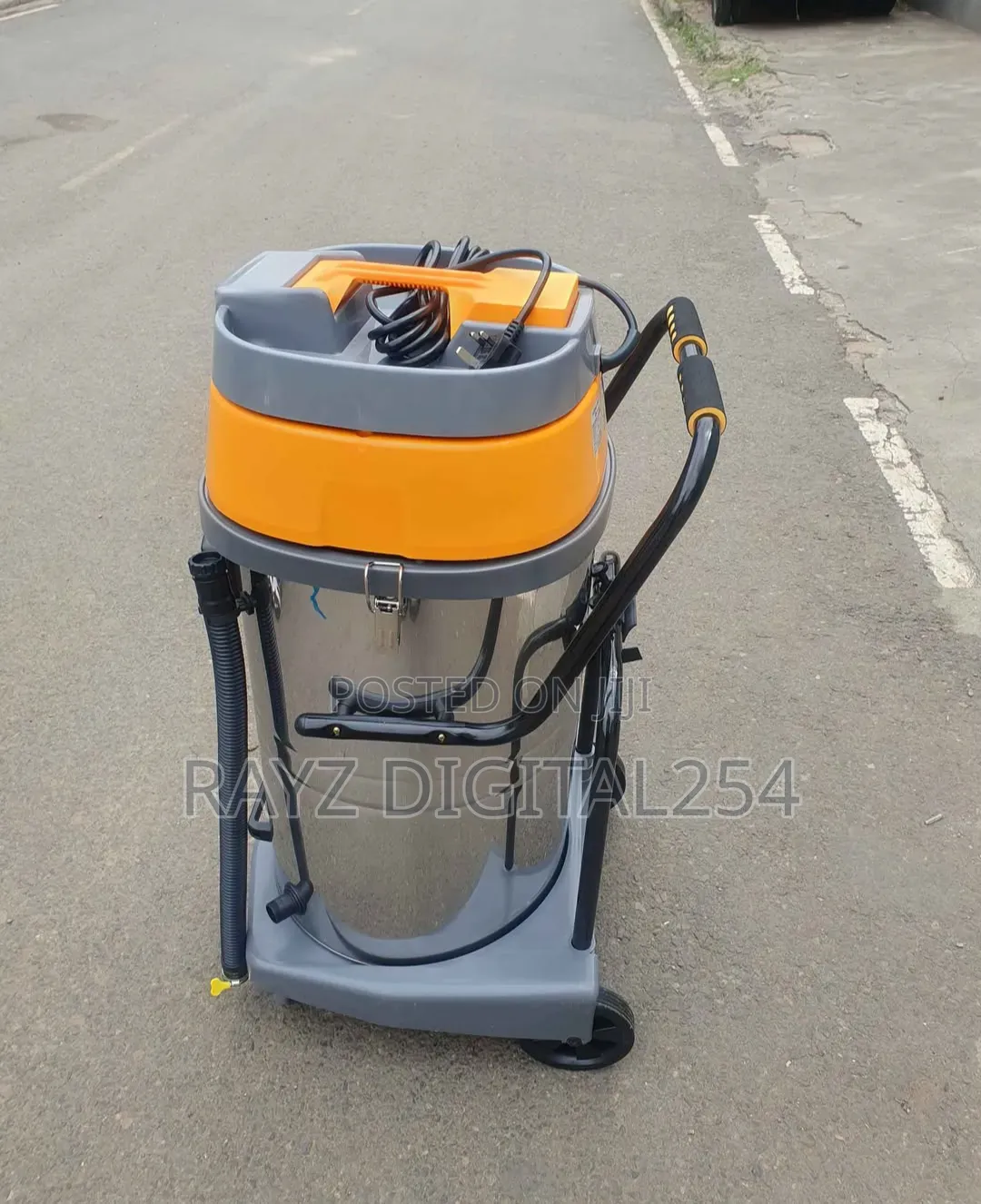 100ltrs Vacuum Cleaner Aico Japan Wet and Dry Commercial