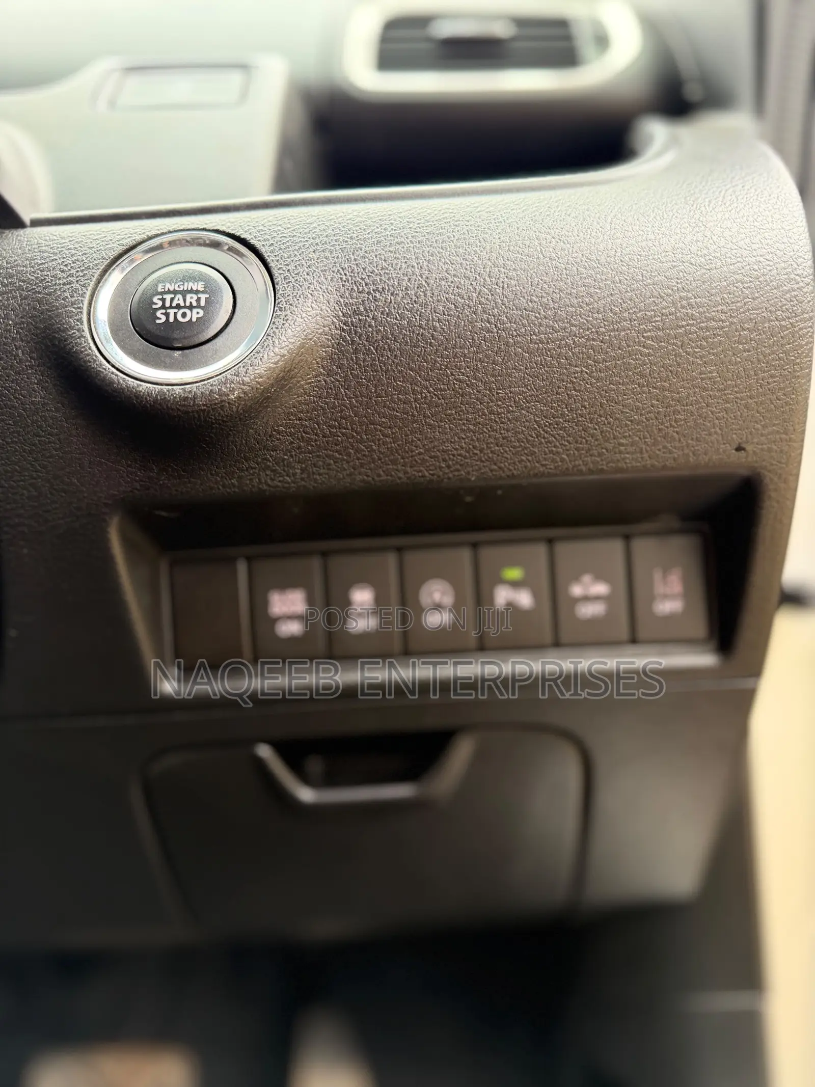 Suzuki Solio Hybrid G 2019 Silver