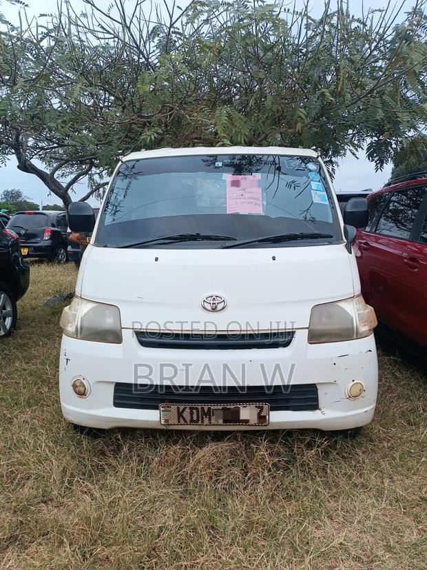Toyota Townace 2015 White - thumbnail 3