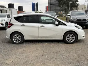Nissan Note 1.2 Hybrid 2018 White