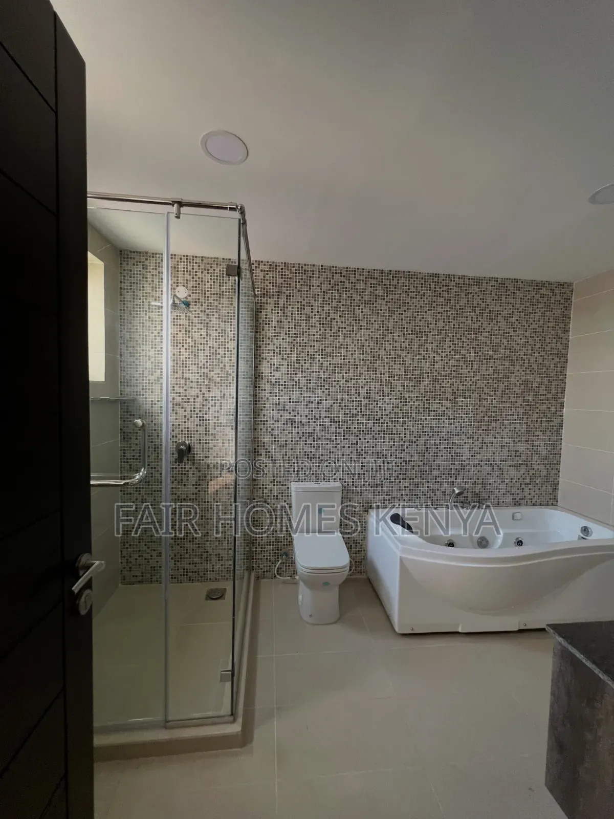 4bdrm Duplex in Gitanga Road, Valley Arcade for rent