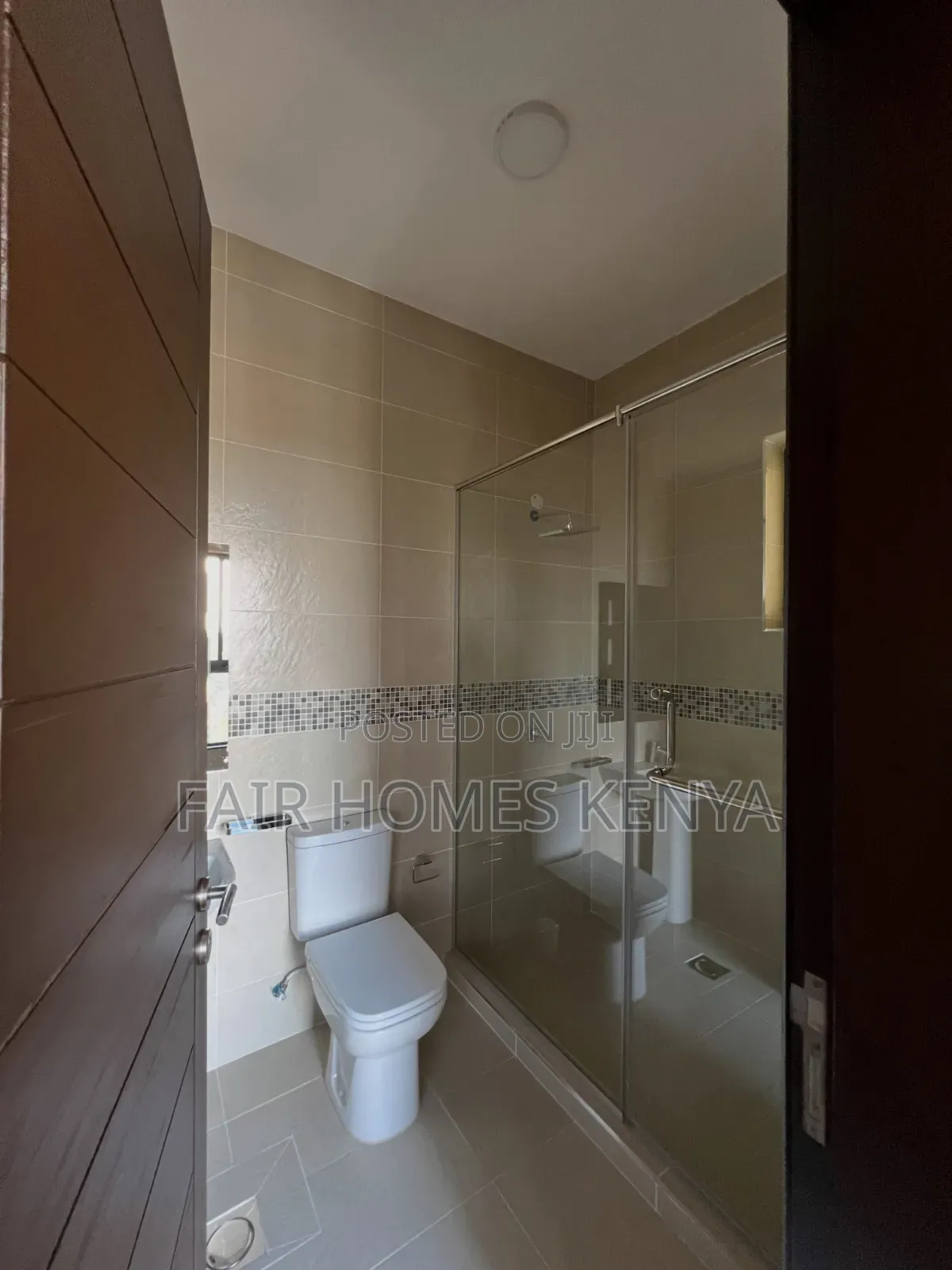 4bdrm Duplex in Gitanga Road, Valley Arcade for rent