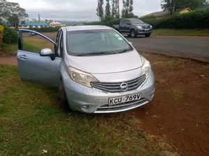 Nissan Note 2013 Silver