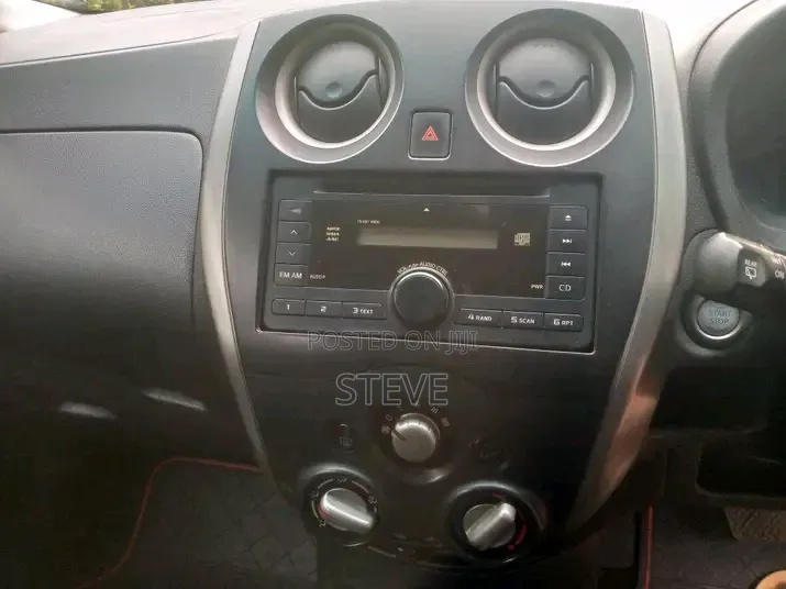 Nissan Note 2013 Silver