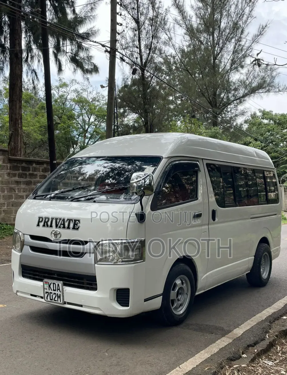 Toyota Grand HiAce 2014 White