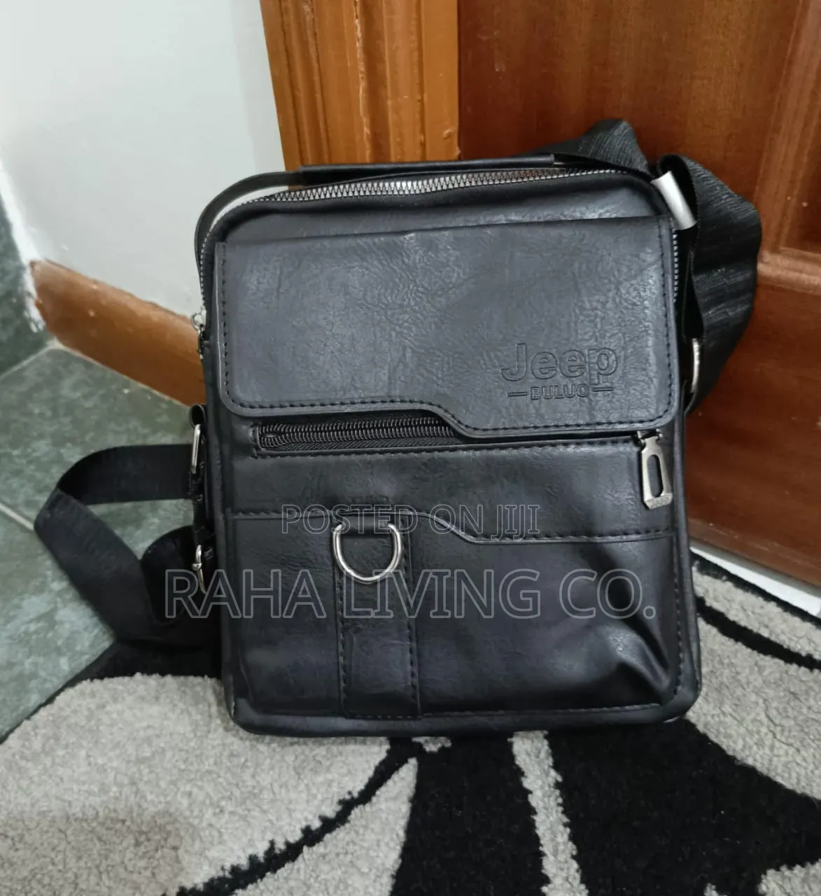 Crossbody Messenger Bag | Business Casual | 22x26cm