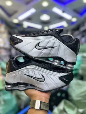 Nike Shox R4 Retro “Black Silver ”
Quality Sneakers