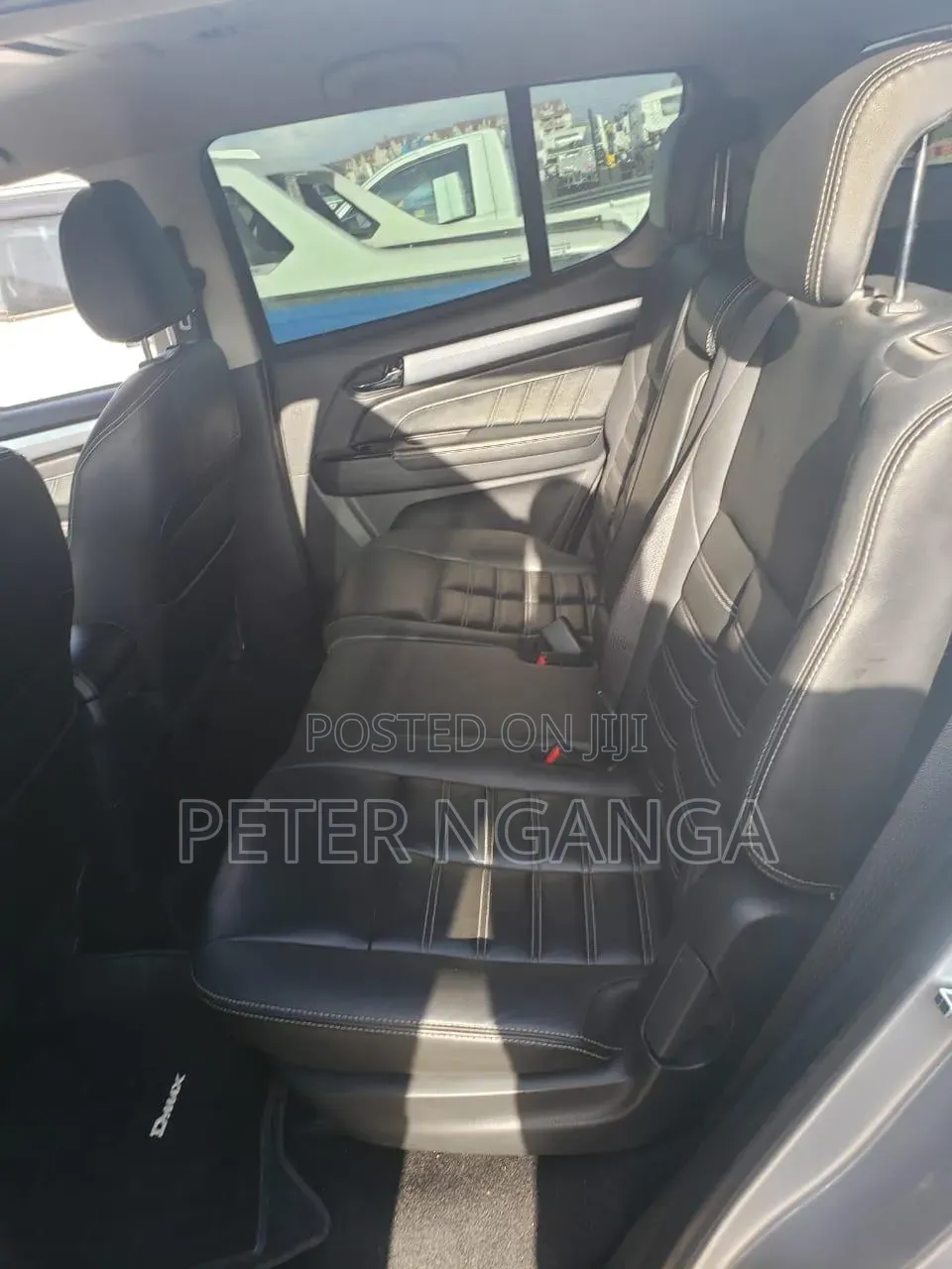 Isuzu MU-X 2020 Silver