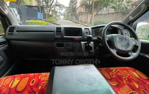 Toyota Grand HiAce 2014 White