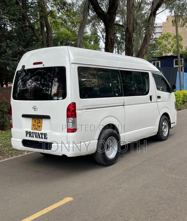 Toyota Grand HiAce 2014 White - thumbnail 5