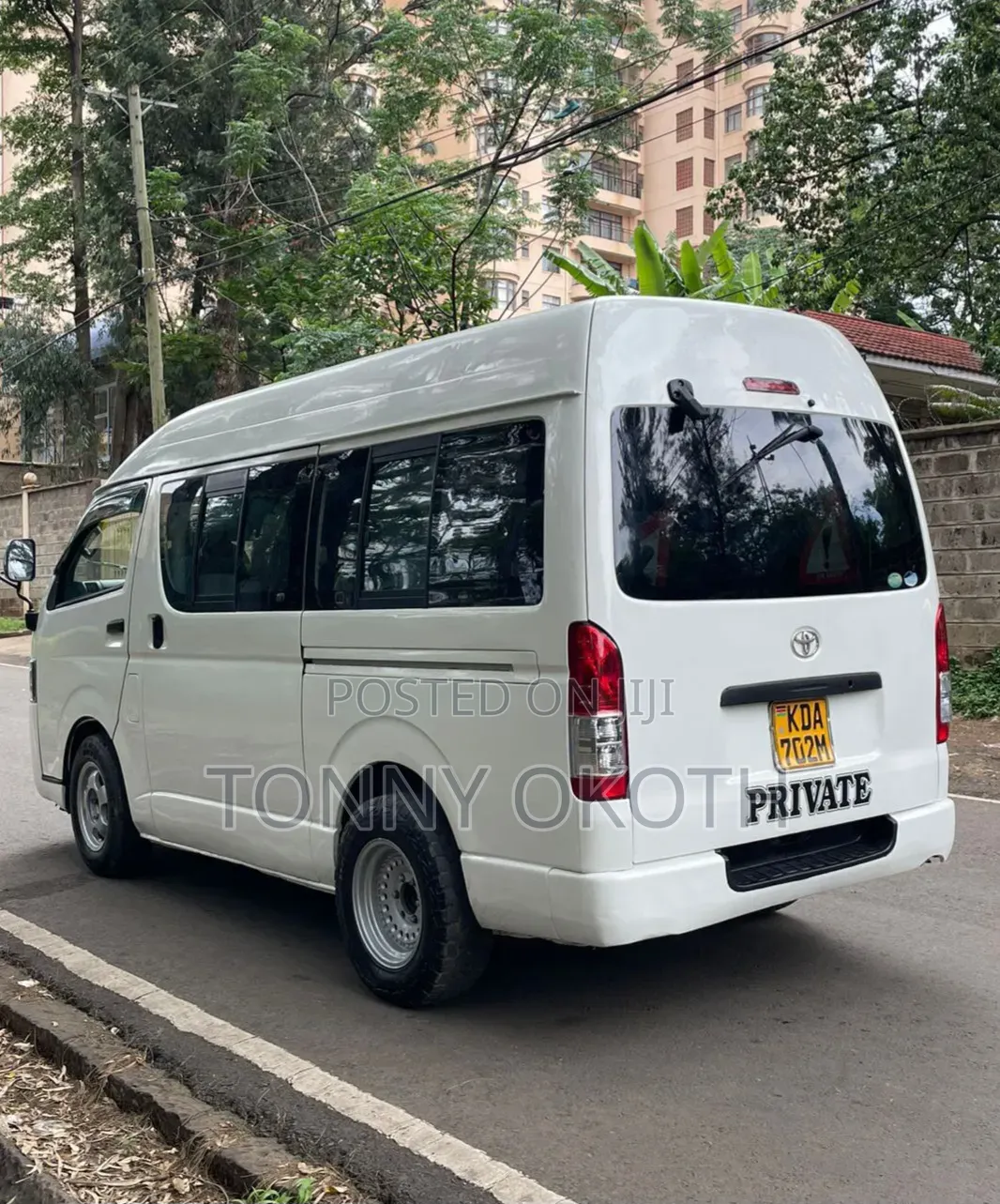 Toyota Grand HiAce 2014 White