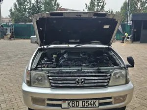 Toyota Land Cruiser Prado 2002 Silver