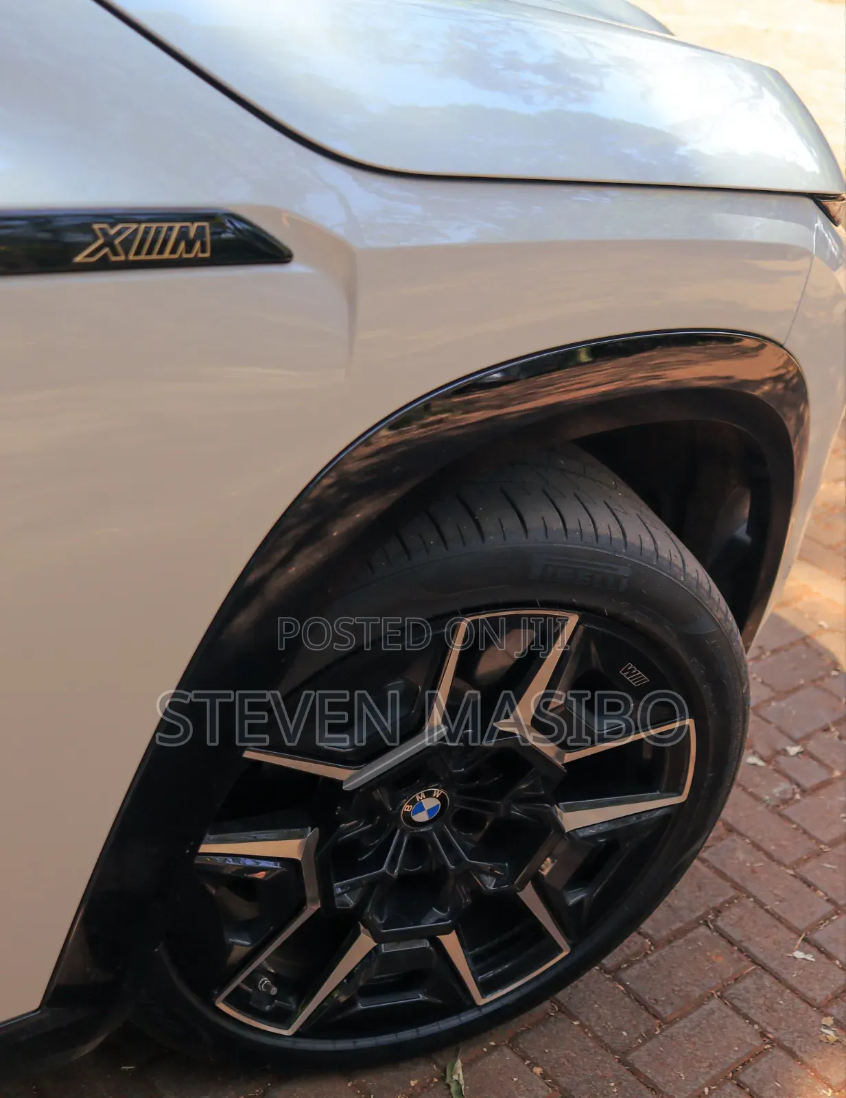 BMW XM Base AWD 2023 White