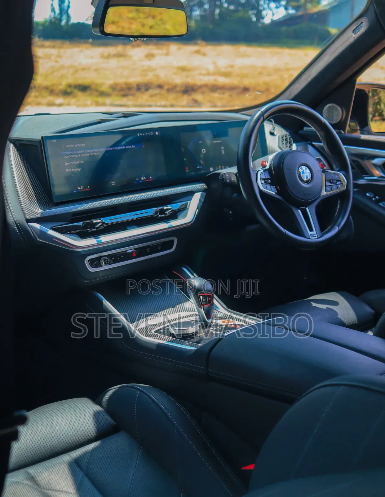 BMW XM Base AWD 2023 White
