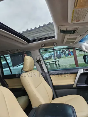 Toyota Land Cruiser Prado 2010 White