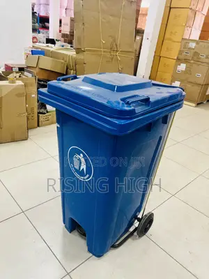 High-Quality 240 Litres Outdoor Dustbin With Wheels