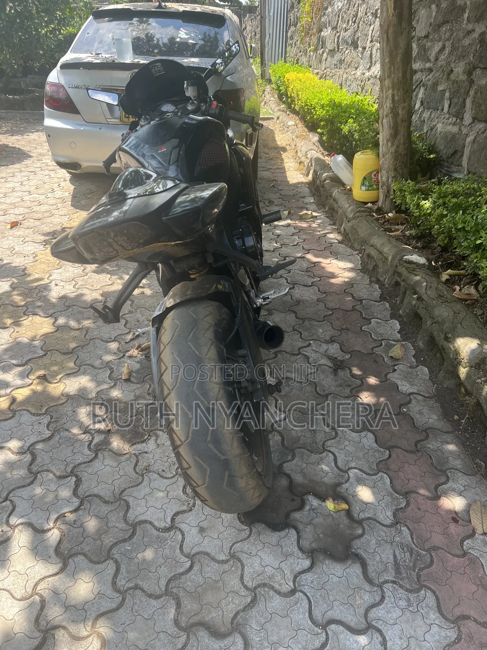 Suzuki 2006 Black