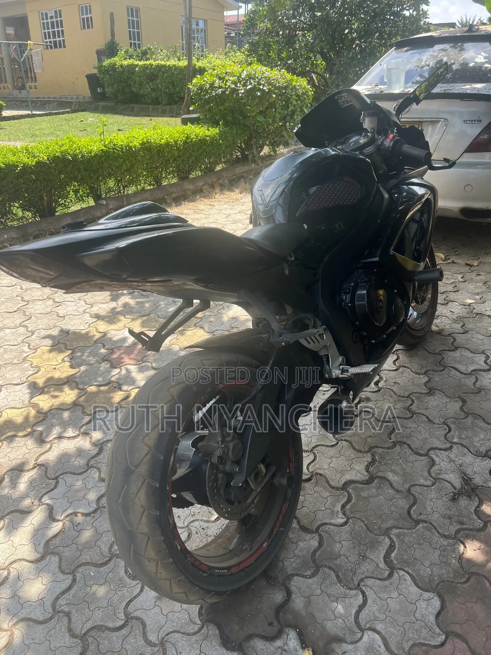 Suzuki 2006 Black