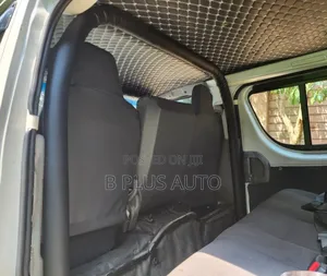 Toyota HiAce 2009 White