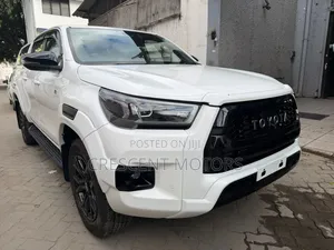 Toyota Hilux 2022 Pearl