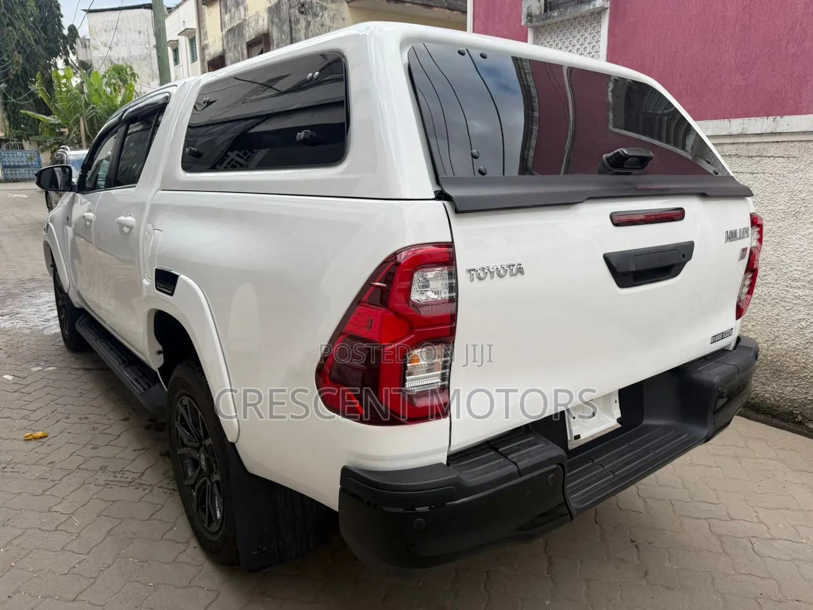 Toyota Hilux 2022 Pearl